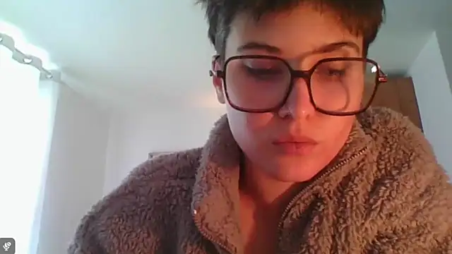 Czat XXX na żywo – sarah_perfect