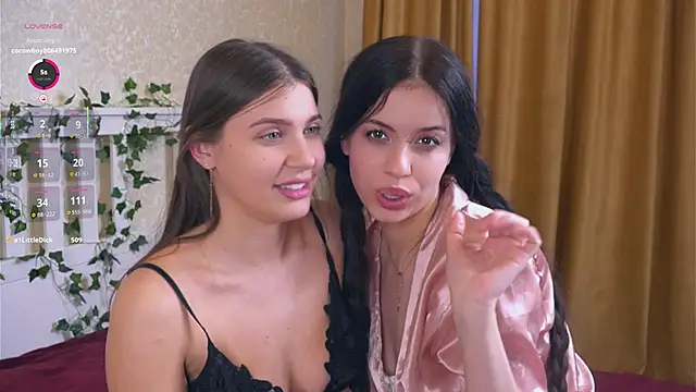 vivid_girls_vg Adlı Modelin Canlı XXX Sohbeti