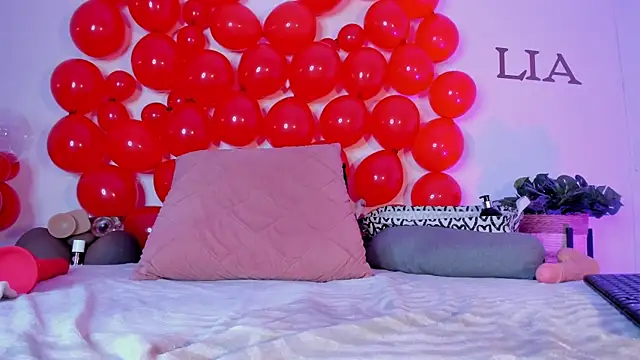 Lia_johnsonn Adlı Modelin Canlı XXX Sohbeti