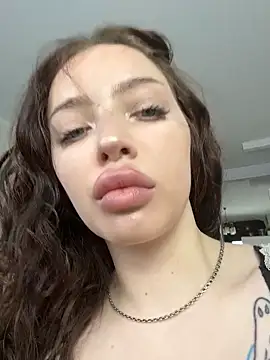 Hannah_xBaby Adlı Modelin Web Kamerası Şovu