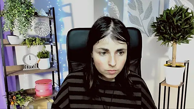 MartaEdams 라이브 XXX 채팅