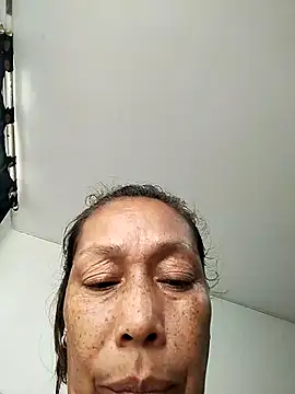 Ruby-Hot-Milf Show in webcam