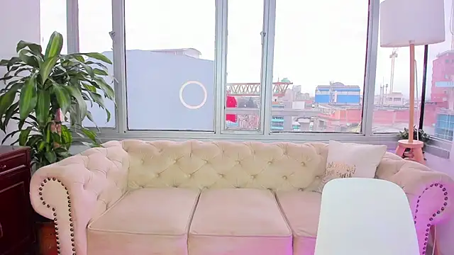 nia-malkova 웹캠 쇼