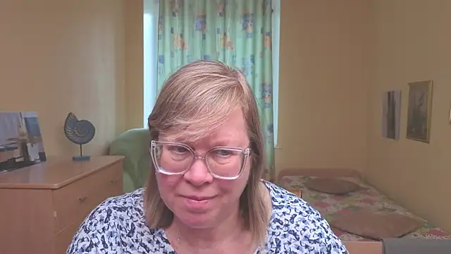 Emma_Eclipsee 라이브 XXX 채팅