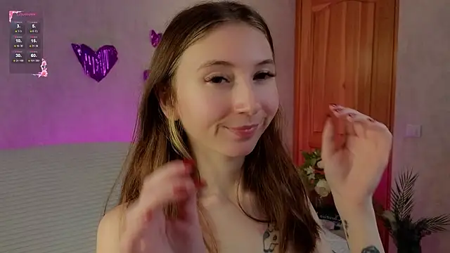 Lola_loveli 网络视讯表演