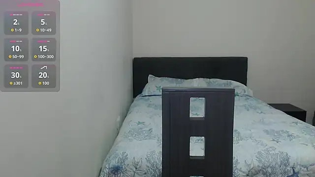 Megan_Hot_v élő XXX-chatje