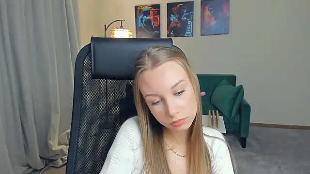 CarmenLipkin Chat XXX in diretta