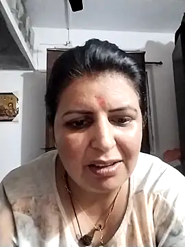 โชว์เว็บแคมของ Jann_Riya333