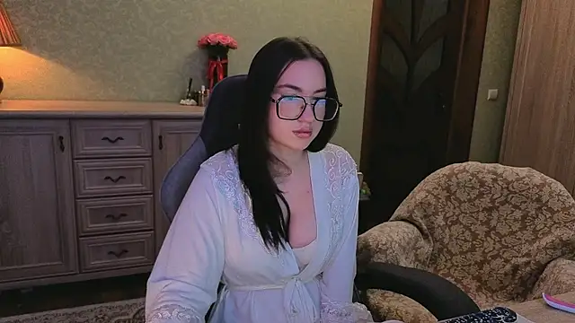 AnneAverry: онлайн-секс-чат