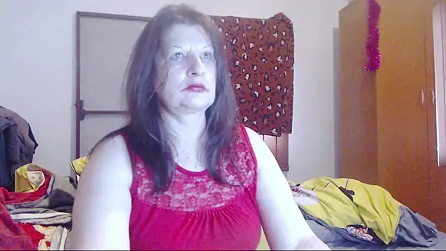 ExtasyMature Adlı Modelin Canlı XXX Sohbeti