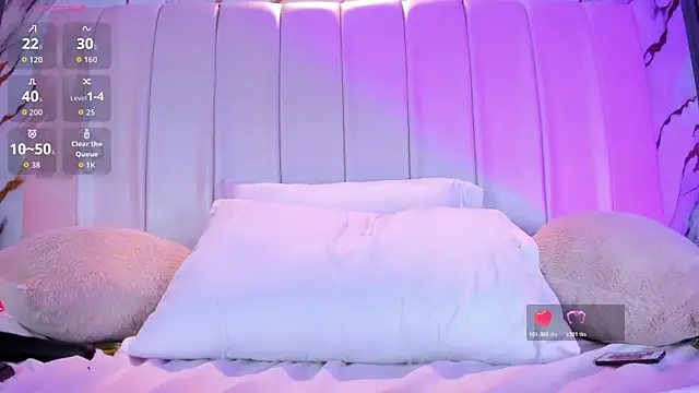 XXX chat uživo modela CaitlynCouper