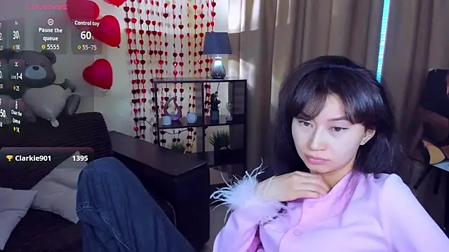 SheilaRare: онлайн-секс-чат