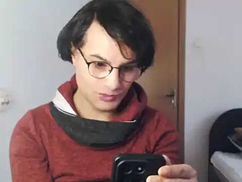 wildpussycat23: онлайн-секс-чат