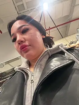 Angels_Sharee: онлайн-секс-чат