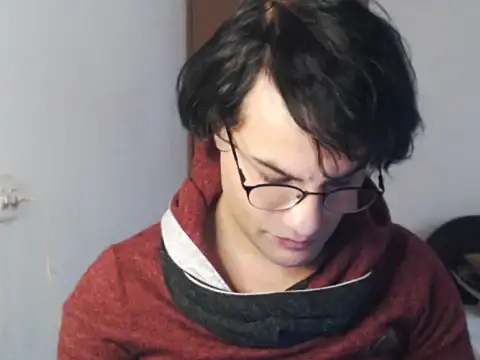 wildpussycat23 Adlı Modelin Canlı XXX Sohbeti