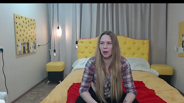 TessaDaybreak Show in webcam