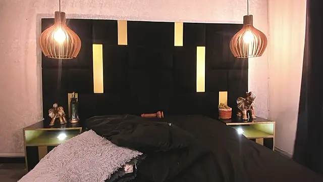 Lucio__Foxn Live XXX chat