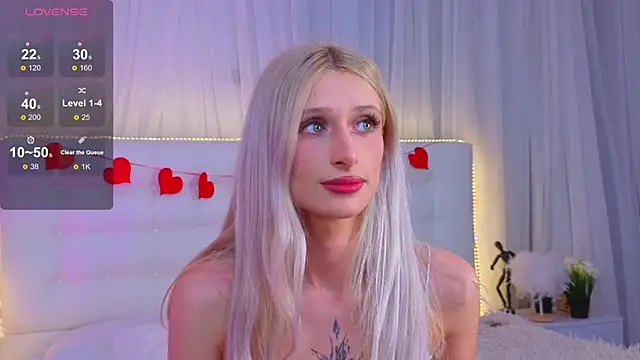 Monica_Leen Pertunjukan Webcam