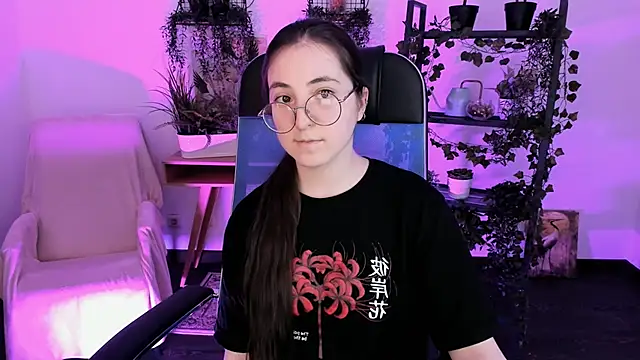 Chat +18 de VirtuallVoyant ao vivo