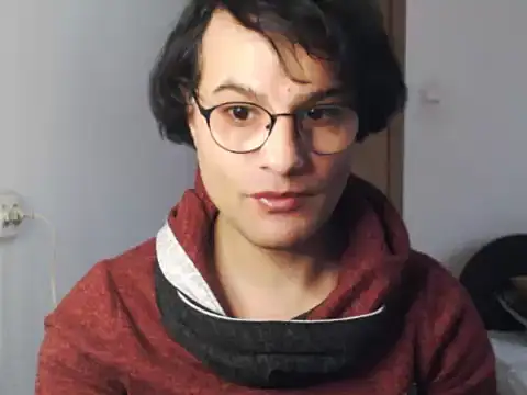 Pokazy przed kamerką – wildpussycat23