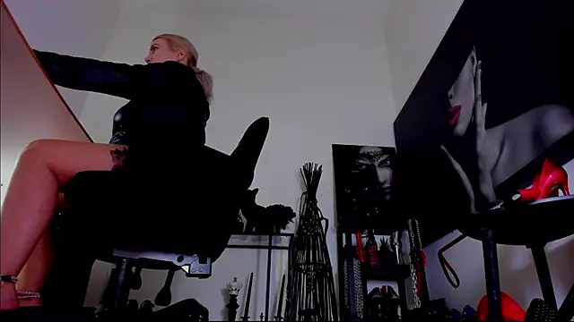 MistressDemi – Live XXX-chat