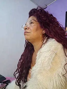 Chat XXX ao vivo de Scarlet_curly8a