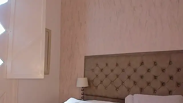 Sienna_brunette 라이브 XXX 채팅