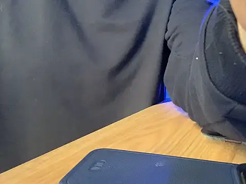 daddyffpig 即時 XXX 聊天