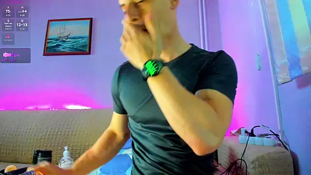 XXX chat uživo modela Shestifold_