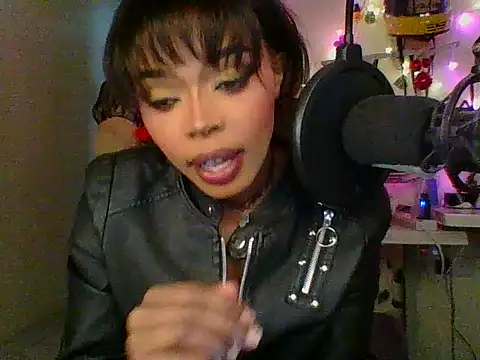 Anaconda2350 – Live XXX-chat