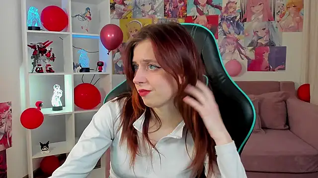 XXX chat uživo modela FreyaVey