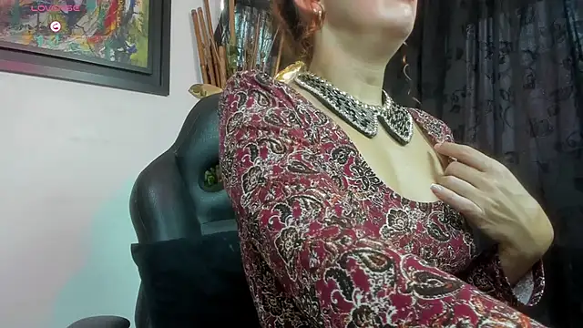 kyra_jeet's Live XXX Chat