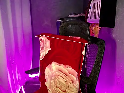 Онлайн чат XXX ursweet_lexi