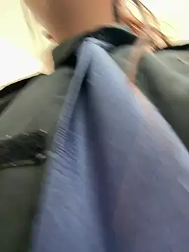 Chat XXX ao vivo de Emily-7_