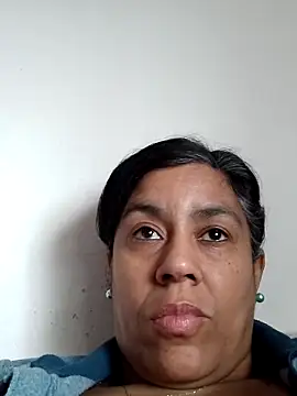 XXX chat uživo modela Molly_newman6