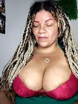 Eva_Luxei লাইভ XXX চ্যাট