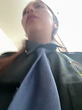 Emily-7_のライブXXXチャット