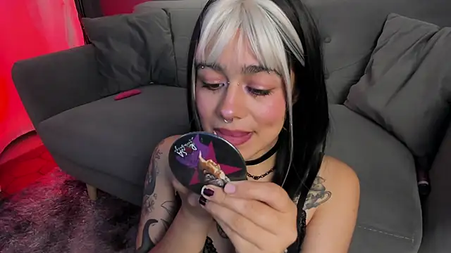 flower_smith_ Live XXX Chat