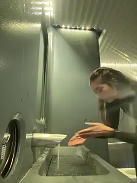 Amani_thewolf Live XXX Chat