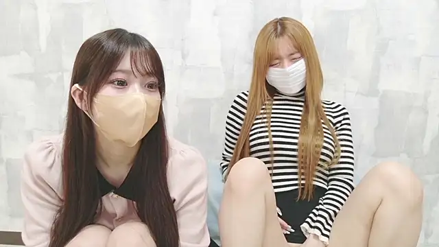 LOVE_MOMO_LOVE Live XXX-chat