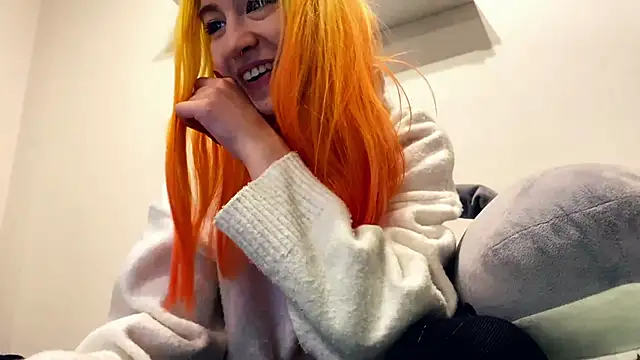 EmilyHein – Naživo XXX chat