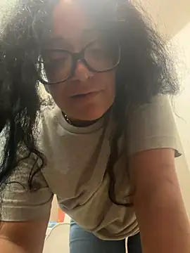 PichyPrettyPussy's Webcam Show