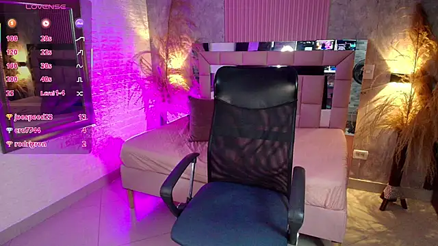 daphne_walton: απευθείας συνομιλία ΧΧΧ