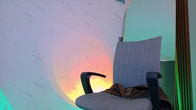 We_DM 即時 XXX 聊天