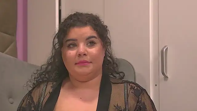 Chat +18 de BustyMadison ao vivo