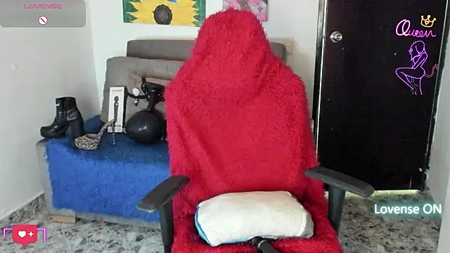 julianne_stoone Chat XXX in diretta