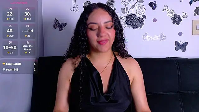 emiily_curly – Naživo XXX chat