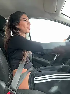 Amani_thewolf's Live XXX Chat