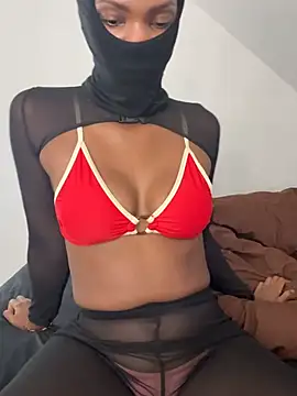 Chat XXX en directo de KiaraAmara