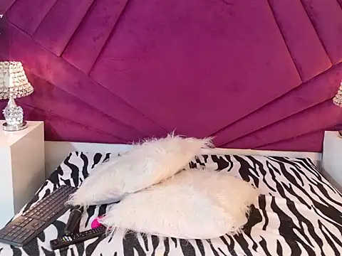 XXX chat uživo modela CaterineLee